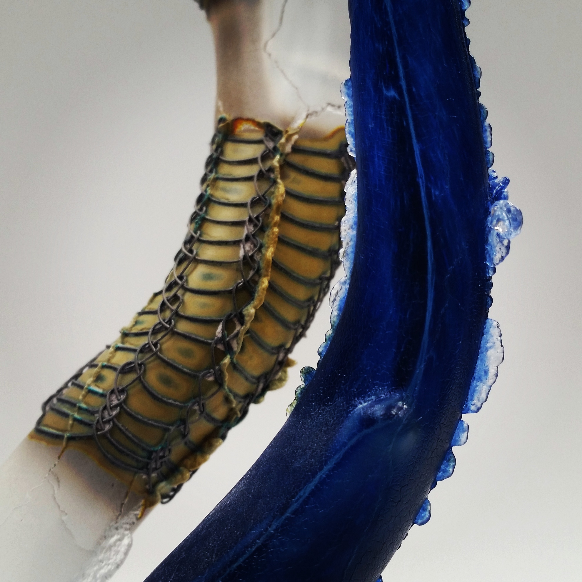 corrina_field_glass_wire_antlers